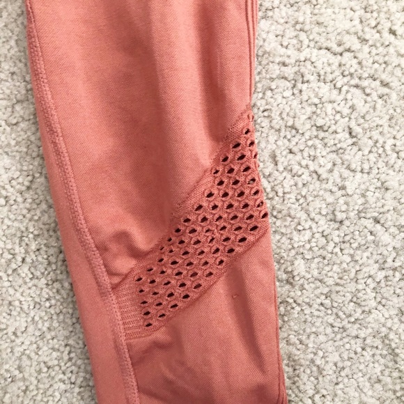 Alala Essential Seamless Leggings/Tights in pink S - Picture 6 of 8